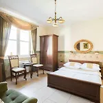 Nocleg ze śniadaniem Residenz Selena - Centrum - Bezpłatny Parking