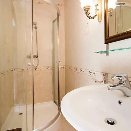 Residenz Selena אוסטקה