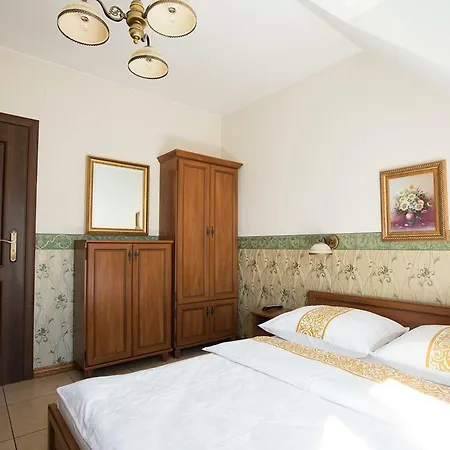 Residenz Selena לינה וארוחת בוקר אוסטקה