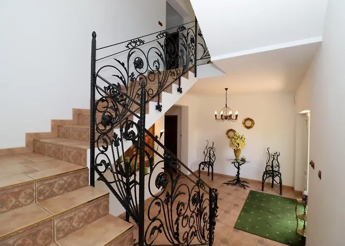 Bed & Breakfast Residenz Selena - Centrum - Bezplatny Parking