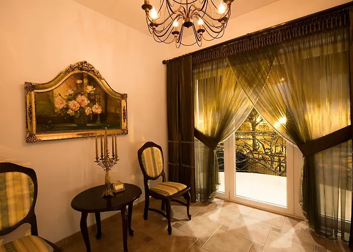 Residenz Selena Couette-café 3*